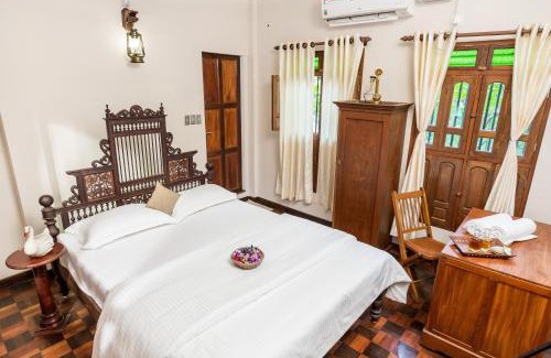 Kumarakom Hotel | Kumarakom Wood Castle Serviced Appartments