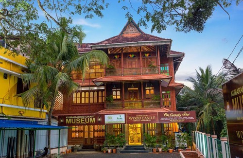 Kumarakom Hotel | Kumarakom Wood Castle Serviced Appartments