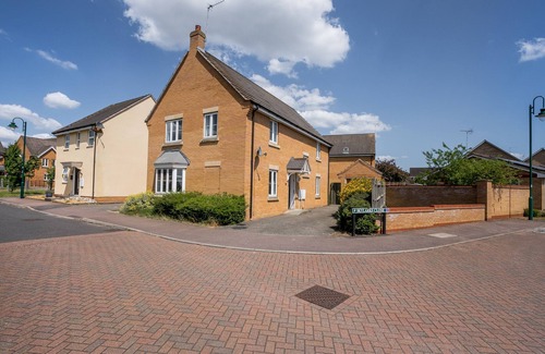 Peterborough House | KVM - Highclere House