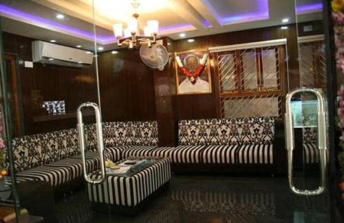 Tirupati Hotel | KVP Inn