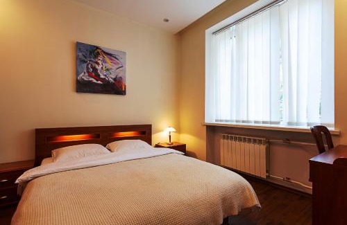 Lypky Apartment | Kyiv High Standard Apartment