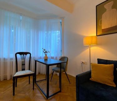 Shevchenkivs'kyi District Apartment | Kyiv Milano Apartment