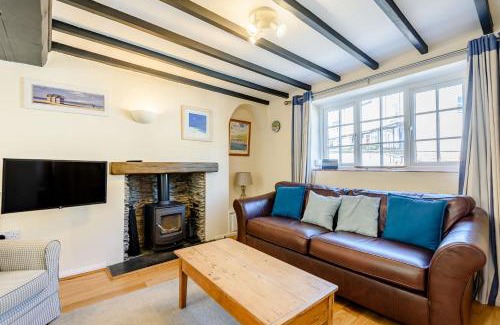 Aberdovey House | Kynaston Cottage