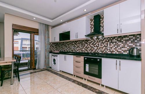 Eski Lara Apartment | Lüx daire