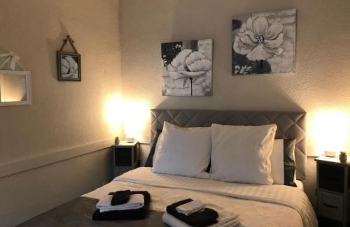 Pouilly-sous-Charlieu Apartment | L'étape, Appartement près voie verte, randonnées