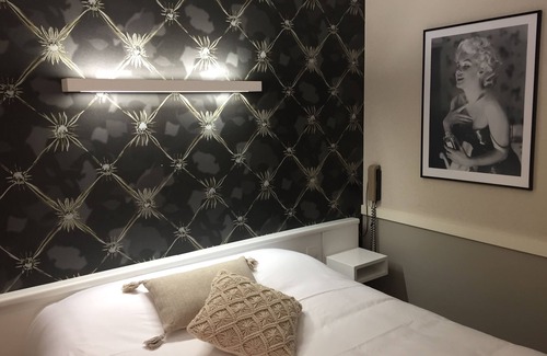 Erbree Hotel | L'Acanthe Hôtel