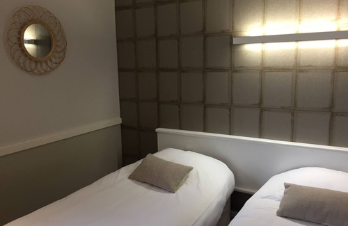 Erbree Hotel | L'Acanthe Hôtel