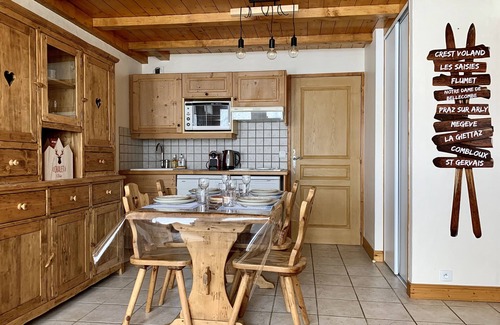 Crest-Voland Apartment | L'Alpage, cozy apartment for 4 people