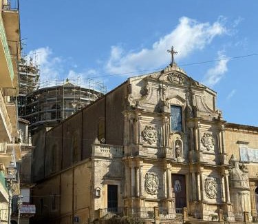 Caltagirone Apartment | L'Angolo della Piazza