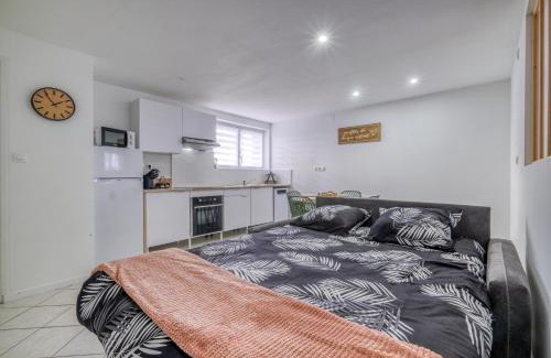Mouroux Apartment | L'appart