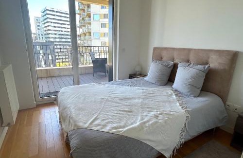 Batignolles Apartment | L'appartement Rostro