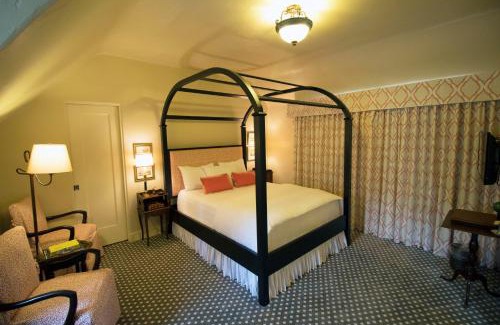 Golden Rectangle Hotel | L'Auberge Carmel, Relais & Chateaux