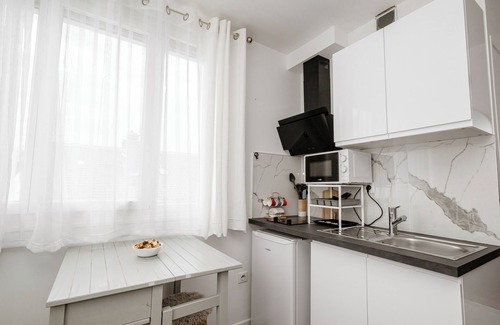 Bobigny Apartment | L'Ecrin de Camille et Marie