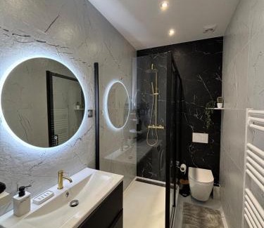 Beziers Apartment | L'ecrin de Transylvanie