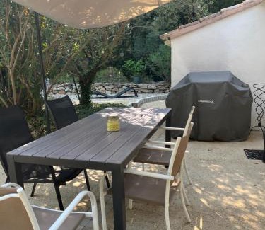 Serignan-du-Comtat House | L'Enclos