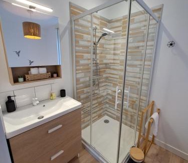 Laval Apartment | L'Envolée, Proche Gare SNCF, Confort, Netflix