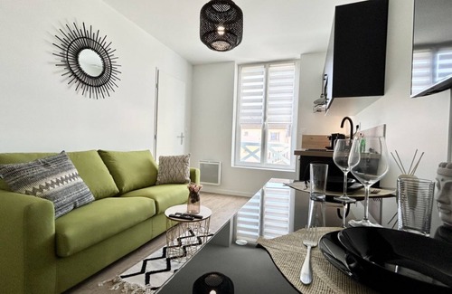 Fort-Mahon-Plage Apartment | L'Escale: Your romantic cocoon in Fort-Mahon-Plage!