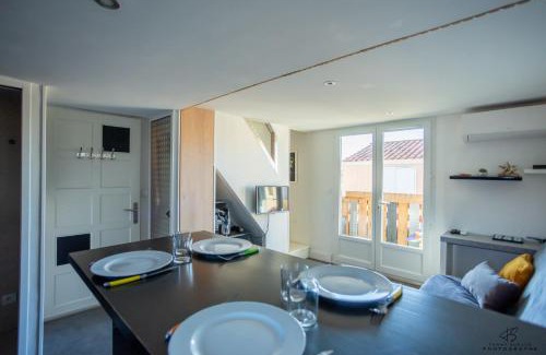 Leucate Apartment | L'Etang WIFI Near the sea
