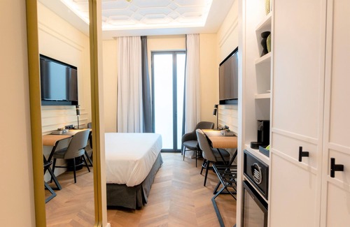 La Petxina Hotel | L&H Gran Via Valencia