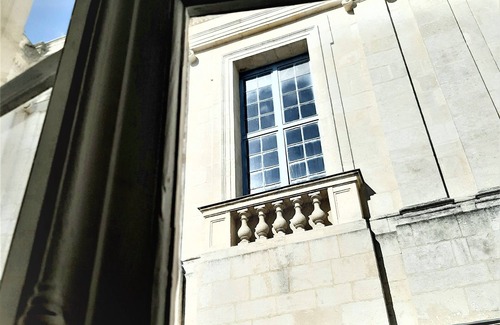 Nimes City Centre Apartment | L'Îlot Secret - Nîmes center - Air-conditioned apartment with terrace