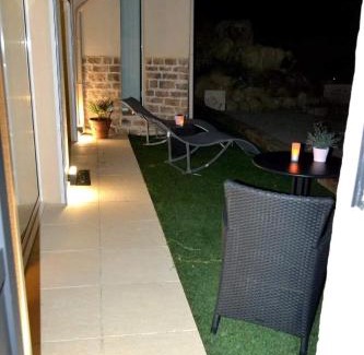Beaumont-de-Pertuis Bed & Breakfast | L instant Magique
