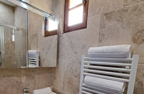 Mons Bed & Breakfast | L'Interlude