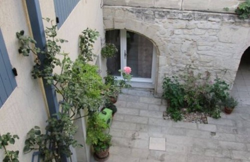 Beaucaire Apartment | L'Isle Cottage