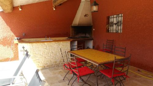 Thezan-des-Corbieres House | L'Ispanina