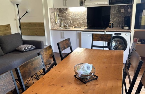 Les Orres Apartment | L'Oural - Apt pied des pistes - piscine, jacuzzi
