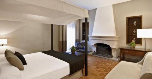Castellar de la Frontera Hotel | La Almoraima Hotel