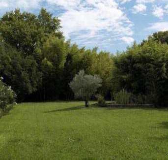 Istres House | La bambouseraie de sulauze