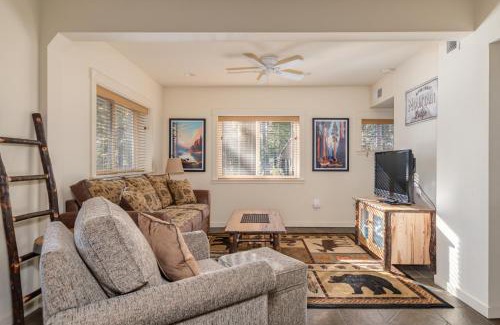 Arnold House | La Belle Cabine