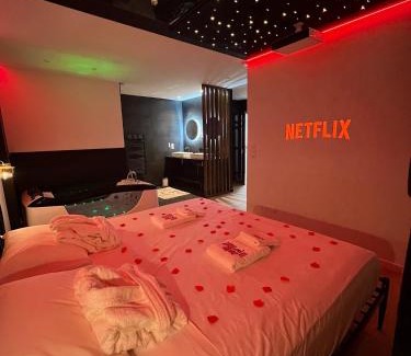 Saint-Gilles Hotel | La Belle Nuit suite Nuit Étoilée