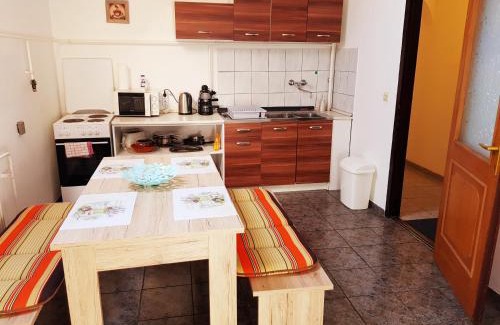 Miskolc Apartment | La Boheme Apartman