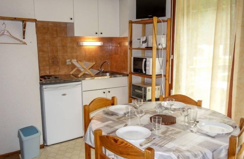 Les Contamines-Montjoie Apartment | La Borgia A, B, C by Interhome