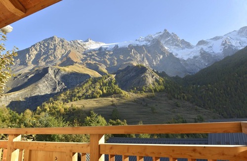 La Grave Ski Chalet | La cabane luxury apartment in the heart of the village
