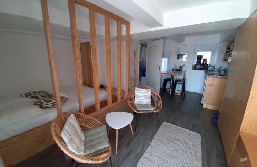 Granville Apartment | La Cabine