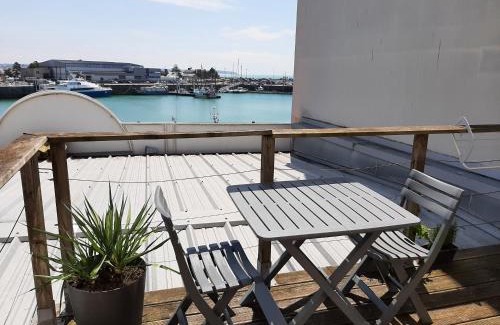 Granville Apartment | La Cabine