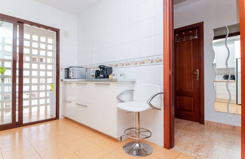 Mijas Ski Chalet | La Cala townhouse, beach 400 m, roof terrace, BBQ