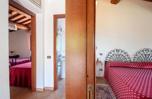 Grutti Villa | La Camilla, comfortable private villa with pool