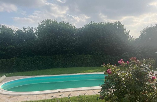 Gonneville-sur-Mer House | la Campagne à 5 Minutes de la Mer!
