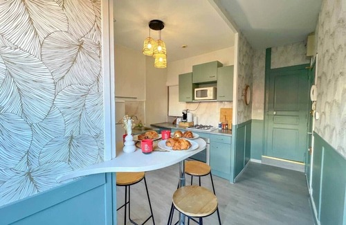 La Gare Apartment | La Canopée: 8min walk from the station