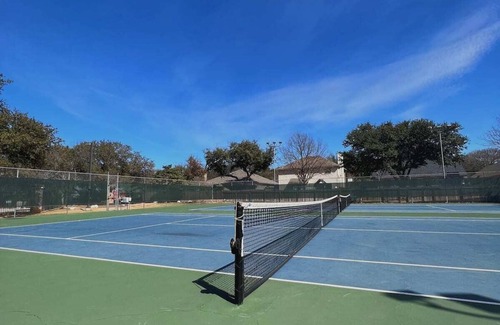 Woodridge House | La Cantera Luxury Home. Pool, Deck, Tennis