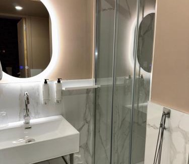 Mazarin Quarter Hotel | La Caravelle