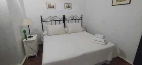 Cazalla De La Sierra House | La Cartuja de Cazalla