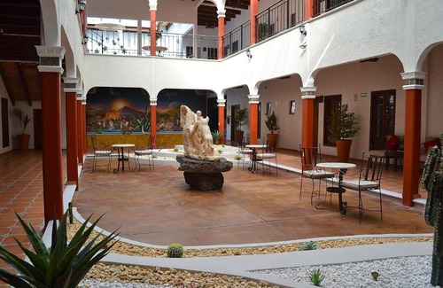 San Martin de las Piramides Hotel | La Casona Pirámides