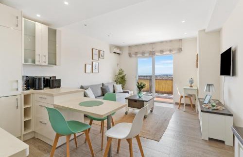 Nueva Andalucia Apartment | La Casa De Ludo
