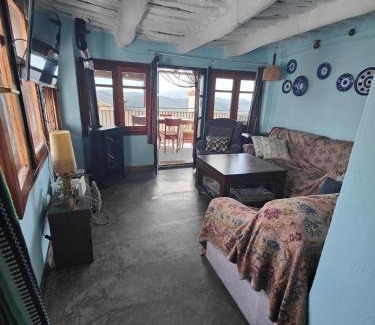 Pitres House | La casa de Paco y Ana