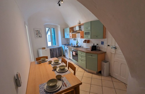 Dolceacqua Apartment | La Casa Degli Alberi