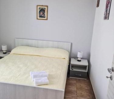 Riposto House | La Casa del Cedro